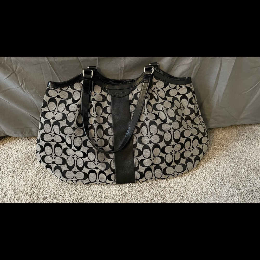 Coach Signature tote